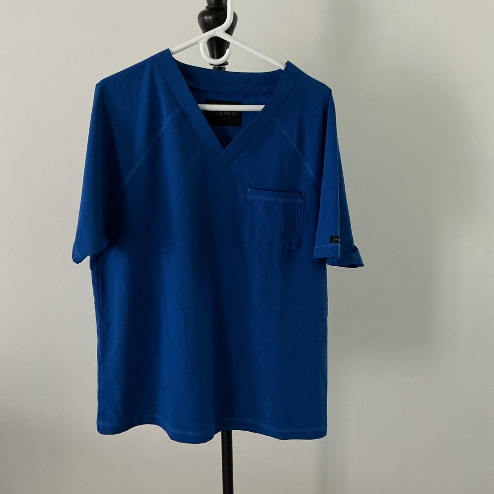 Jaanuu Ryla Men’s Large V-Neck Scrub Top One Pocket